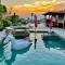 Mineral Saltwater Solar heated Pool & Spa Oasis with mountain views and Koi pond - 沙漠温泉
