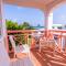 Coralito Bay Suites & Villas