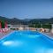 Hiona Holiday Hotel