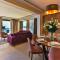 Sunraf Luxe Apartments