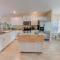 AQUA PEARL NEW Pool Home Perfect Beach Biking Hiking Boating Sleeps 8 - Includes Golf Cart