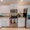 AQUA PEARL NEW Pool Home Perfect Beach Biking Hiking Boating Sleeps 8 - Includes Golf Cart
