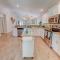 AQUA PEARL NEW Pool Home Perfect Beach Biking Hiking Boating Sleeps 8 - Includes Golf Cart