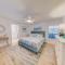 AQUA PEARL NEW Pool Home Perfect Beach Biking Hiking Boating Sleeps 8 - Includes Golf Cart