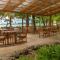 Capitán Suizo Beachfront Boutique Hotel