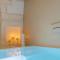 Eurydice Suite with Infinity Jacuzzi