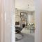 Stylish George Street Apartment