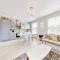 Stylish 2bed2bath flat 4min from tube station - 伦敦