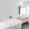 Meriton Suites Bondi Junction