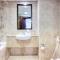 Great Value Stylish Studio with Pool & Stunning Views by Deluxe Holiday Homes - 迪拜