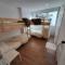 DunaSki - Top views from all rooms, 3 bd - 2 wc, 50m from slopes, fireplace, massive windows and sunlight! - 塞拉内华达