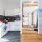 1 Bdr Downtown near Place Massena