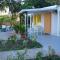Bungalow charmant au Moule avec vue sur jardin - Guillot