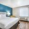 WoodSpring Suites Bakersfield East