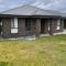 Breakaway new 4br house 5 mins to albury city - Lavington