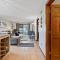 Spacious Modern Condo - 1st Floor - One Block to the Beach - Myrtle strand