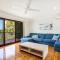 Sunsets Pet Friendly 10 Mins Walk to Beach