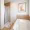 Mediterranean Retreat - King Bed - Fireplace - Garage