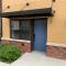 Stylish ground level apartment close to everything - Rapid City