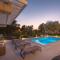 Apartments with a swimming pool Promajna, Makarska - 19144