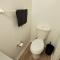 Beautiful townhouse 2 bedrooms 1 and a half bathrooms next to Butler Plaza 1 mile to UF