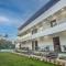 Oceano Beach Resort