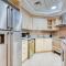 Distinctive 1 BR at Shoreline 5 Palm Jumeirah by Deluxe Holiday Homes