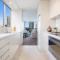 Relax with Beach & River views in 3br apt w/ pool - Gold Coast