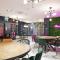 Perfectly Located City Centre Studio Apartment - West One with FREE WIFI, GYM ACCESS, NETFLIX