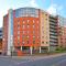 Perfectly Located City Centre Studio Apartment - West One with FREE WIFI, GYM ACCESS, NETFLIX