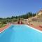 2 Bedroom Amazing Apartment In Bucine