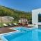 Dalmatian Oasis Luxury Villa - Kaštela