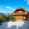 Chalet Simons Blockhütte by Interhome - 格洛博明