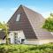 Holiday Home Cuxland Ferienpark-3 by Interhome