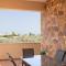 Family Private Summer Homes w. Yards near Beach