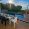 Villa Natura Lux, Piscina privada y zona exterior
