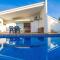 Villa Natura Frente al Mar Piscina Barbacoa Aire Acondicionado