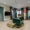 Brucklyn Suites