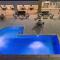 Holiday Inn Express & Suites Memorial – CityCentre by IHG