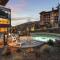 Ski In Out Modern 2BR Residence in Canyons Village