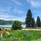 Josephines Lakeside Star