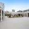 2925 Atrium