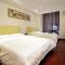 Foto: Foshan Best Residence Hotel - XingXing Hua Yuan Branch 6/24