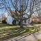 "Sweet Serenity" Stay 10 Minutes from Hershey home
