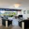 Seaview Apartment