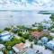 Ami Lighthouse Cottage-One Minute Walk To The Beach-Keyless Locks