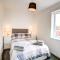 Sunderland Short Stays 2 bedroom apartment Free Parking Fulwell SR6