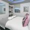 Antrobus Deluxe Apartments by YourStays
