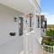 Renovated Beach Block 7BR North Beach Atlantic City - Steps to Beach & Casino