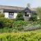 Greenswood Cottage - Cosy cottage, rural location, beautiful landscaped gardens with pond and lake